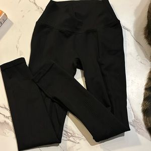 Balance athletica black leggings